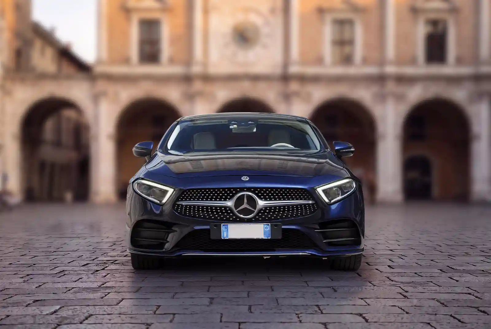 Mercedes GLS 350 Gheza per transfer NCC con comfort e spazio